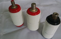 1445807085834639.jpg 真空滅弧室的導電系統